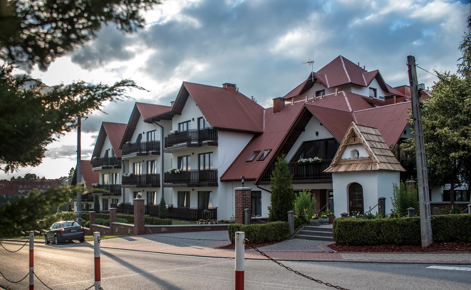 Pensjonat Eden Maniowy Hotel Exterior photo